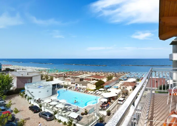Hotel sulla spiaggia: Hotel Saint Tropez Spa & Restaurant